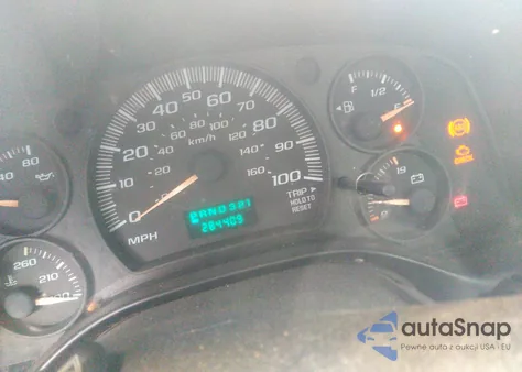 2004 Chevrolet Express из США, поврежденный, VIN 1GCFG15X141123887